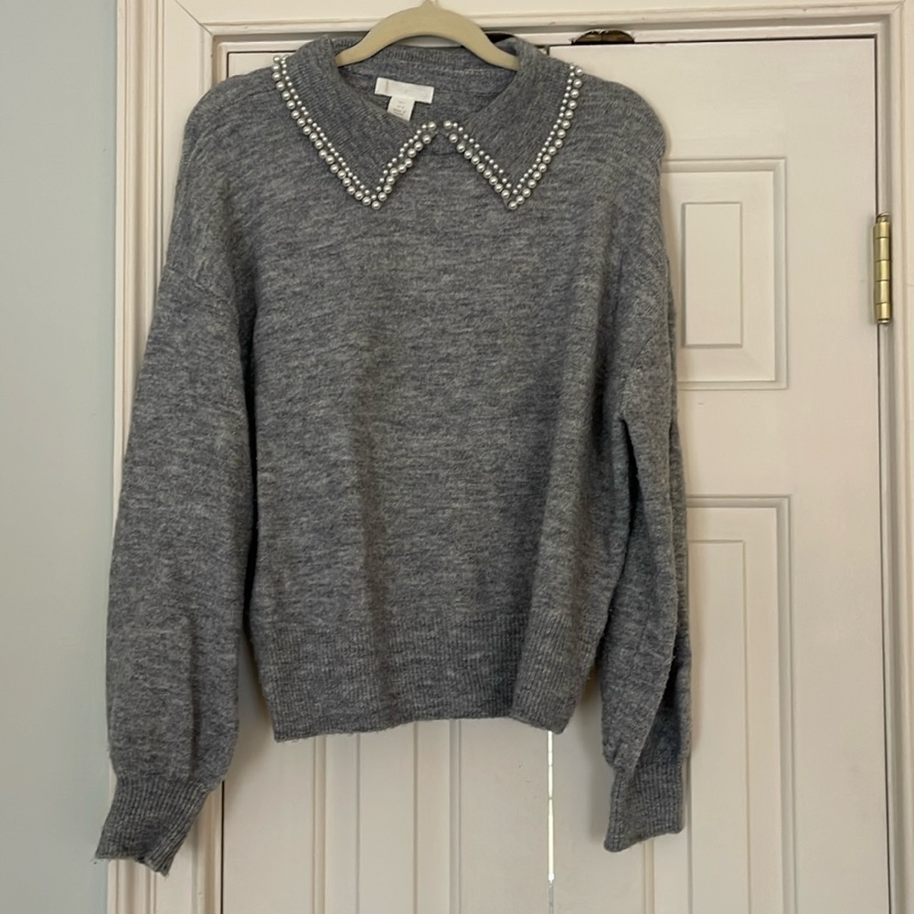 H&M Gray Pearl Collar Sweater